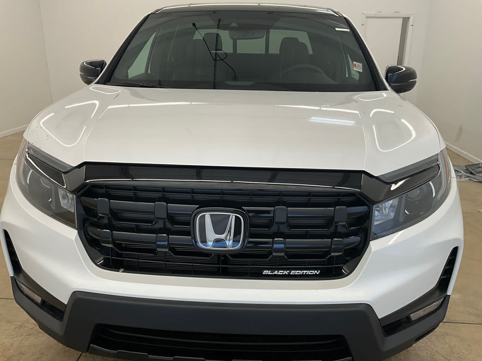 2026 Honda Ridgeline Black Edition Two-Tone