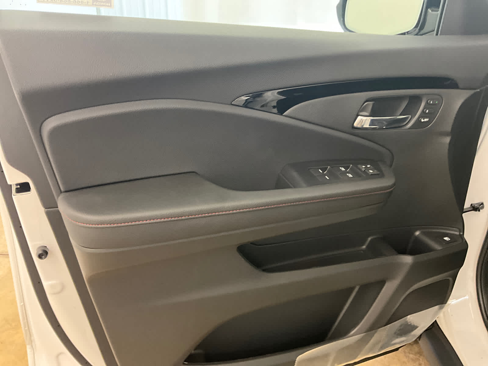 2026 Honda Ridgeline Black Edition Two-Tone