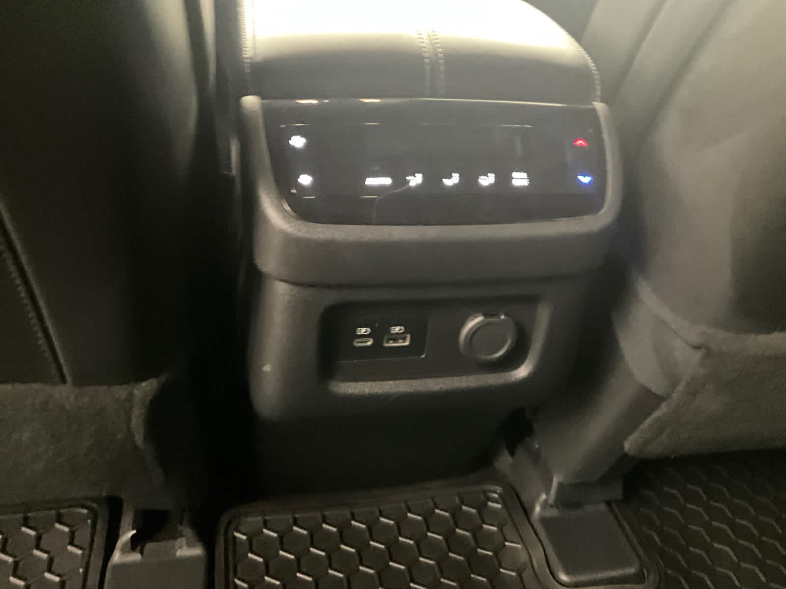 2023 INFINITI QX60 PURE