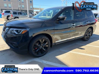 2017 Nissan Pathfinder Platinum