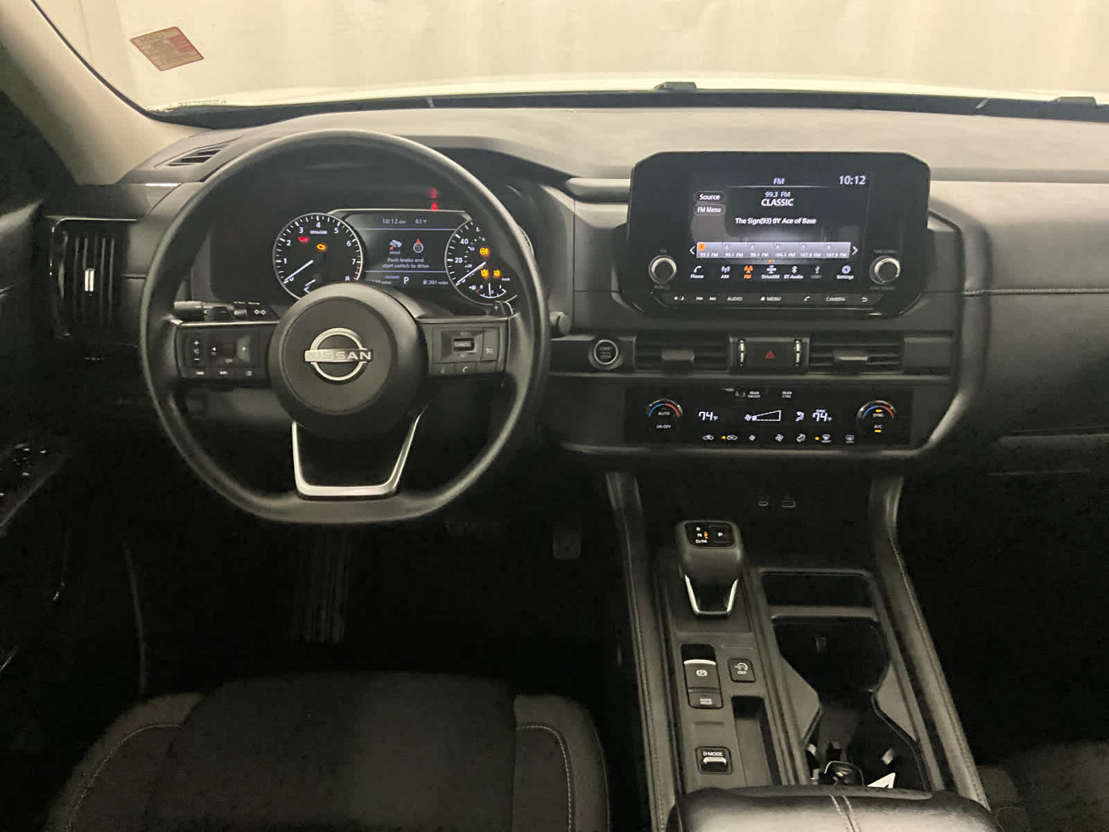 2024 Nissan Pathfinder S