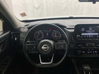 2024 Nissan Pathfinder S