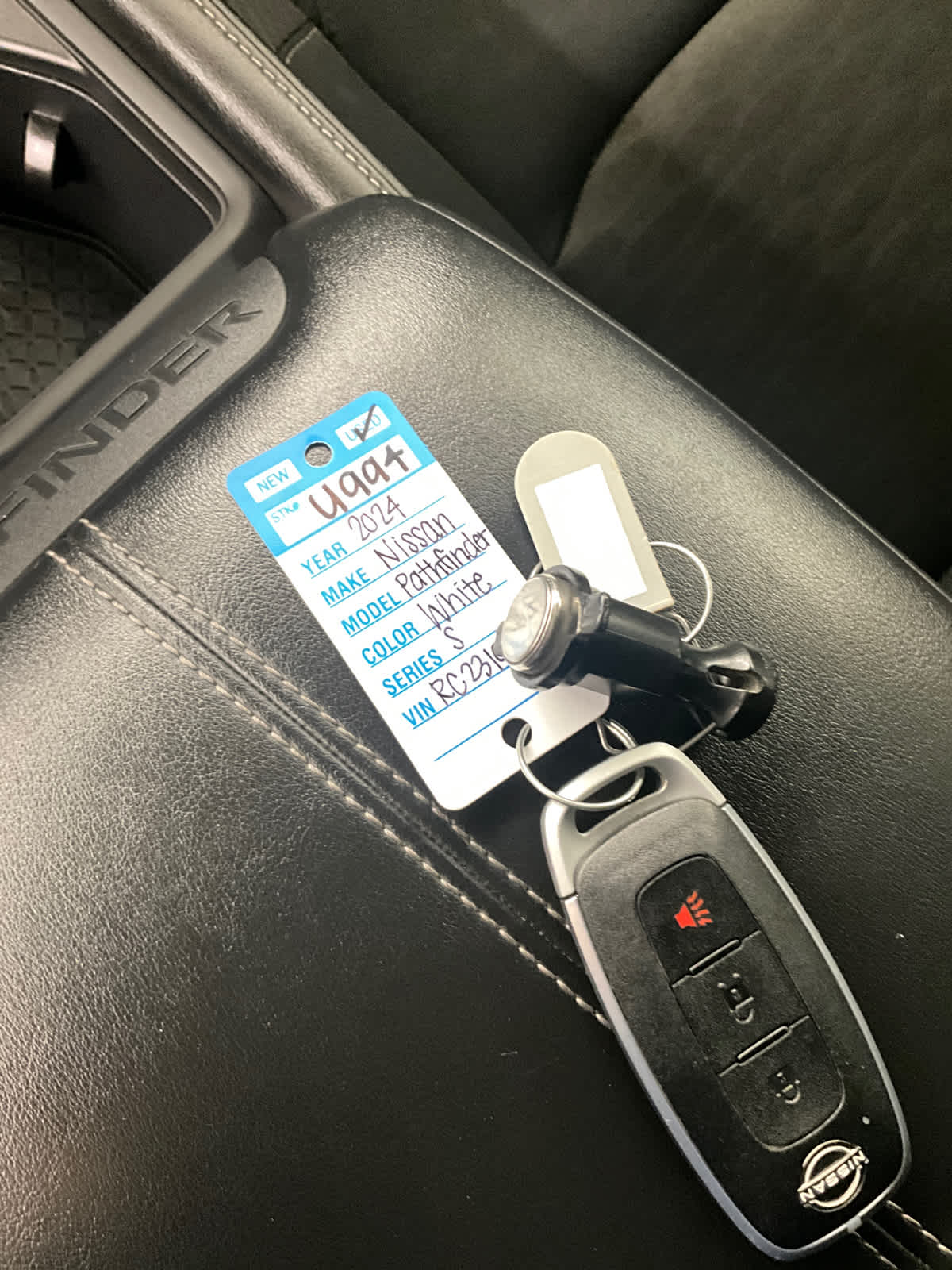 2024 Nissan Pathfinder S