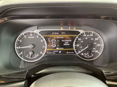 2023 Nissan Pathfinder SV