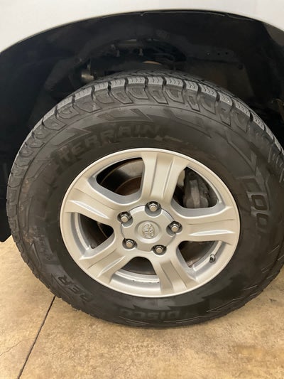 2017 Toyota Sequoia SR5