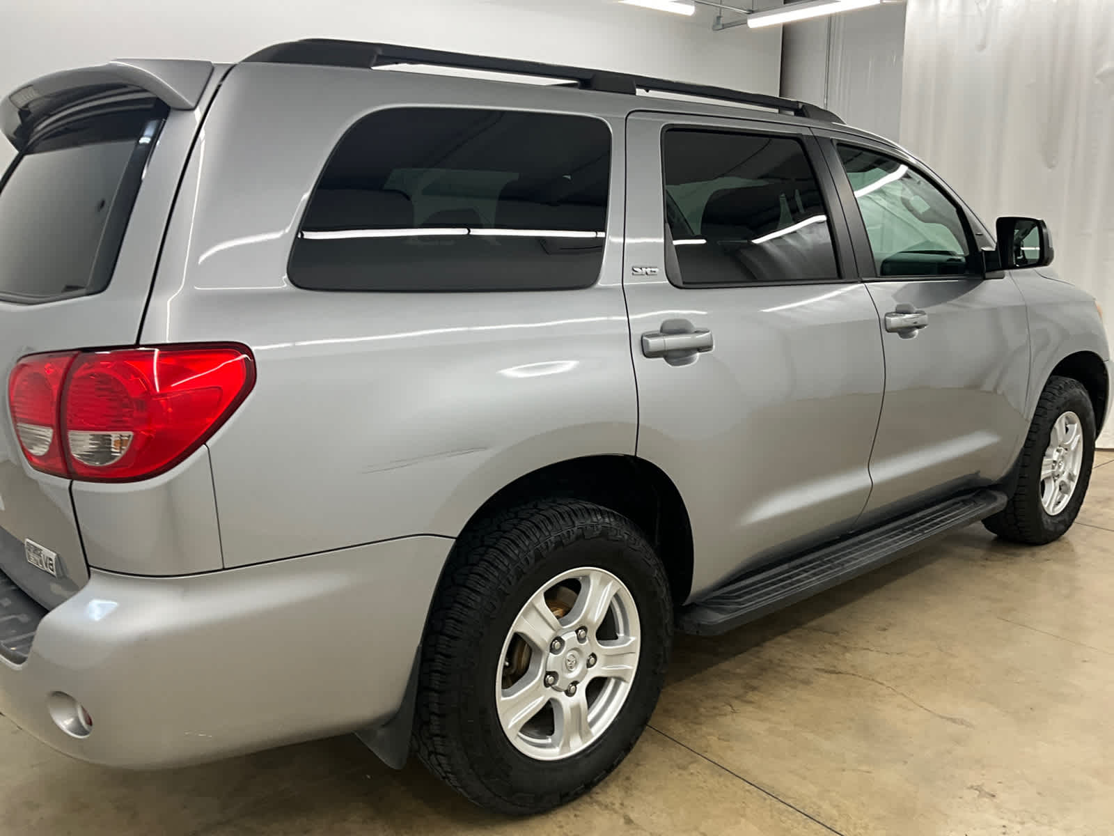 2017 Toyota Sequoia SR5