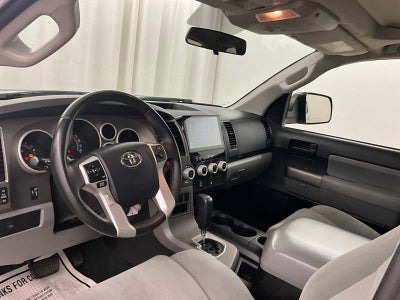 2017 Toyota Sequoia SR5