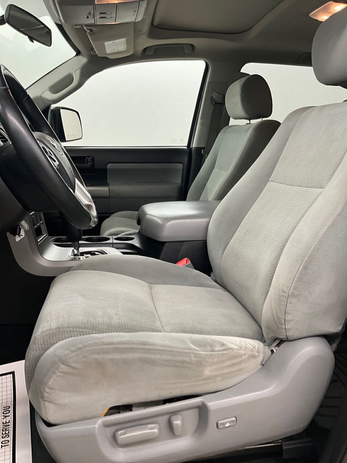 2017 Toyota Sequoia SR5