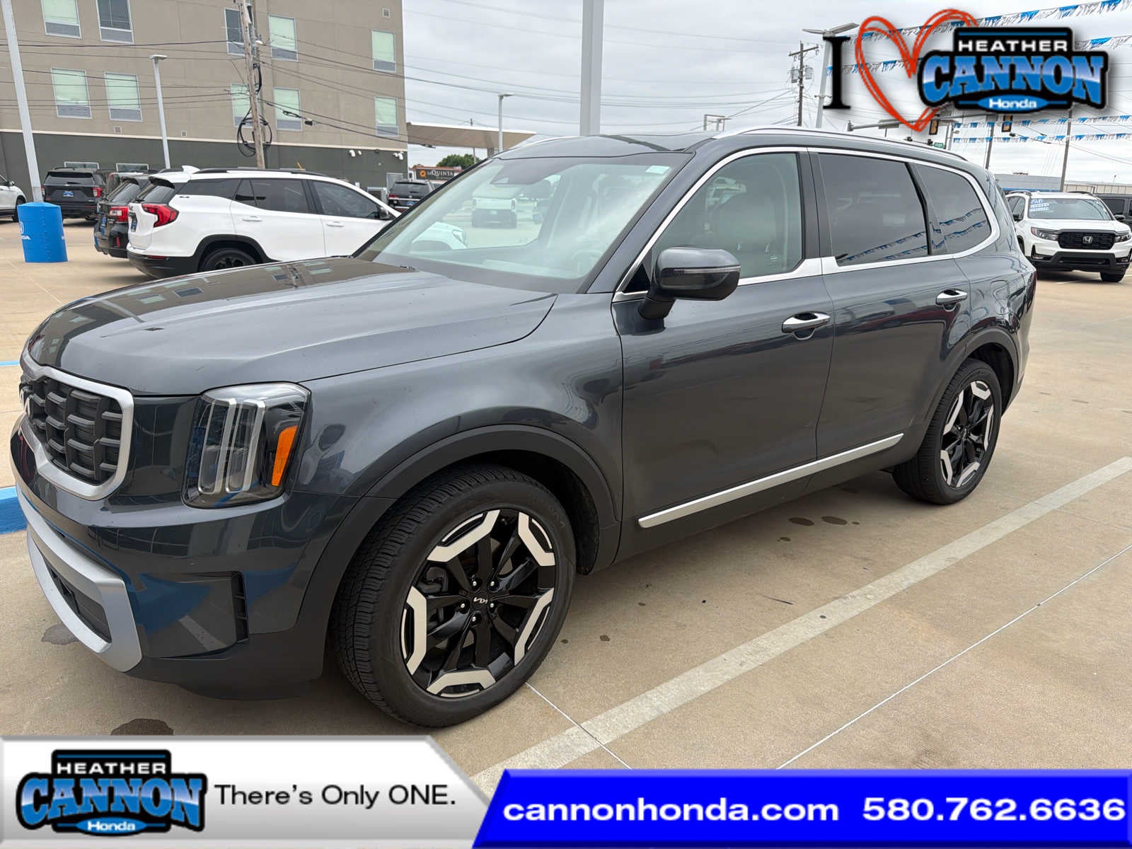 2023 Kia Telluride S