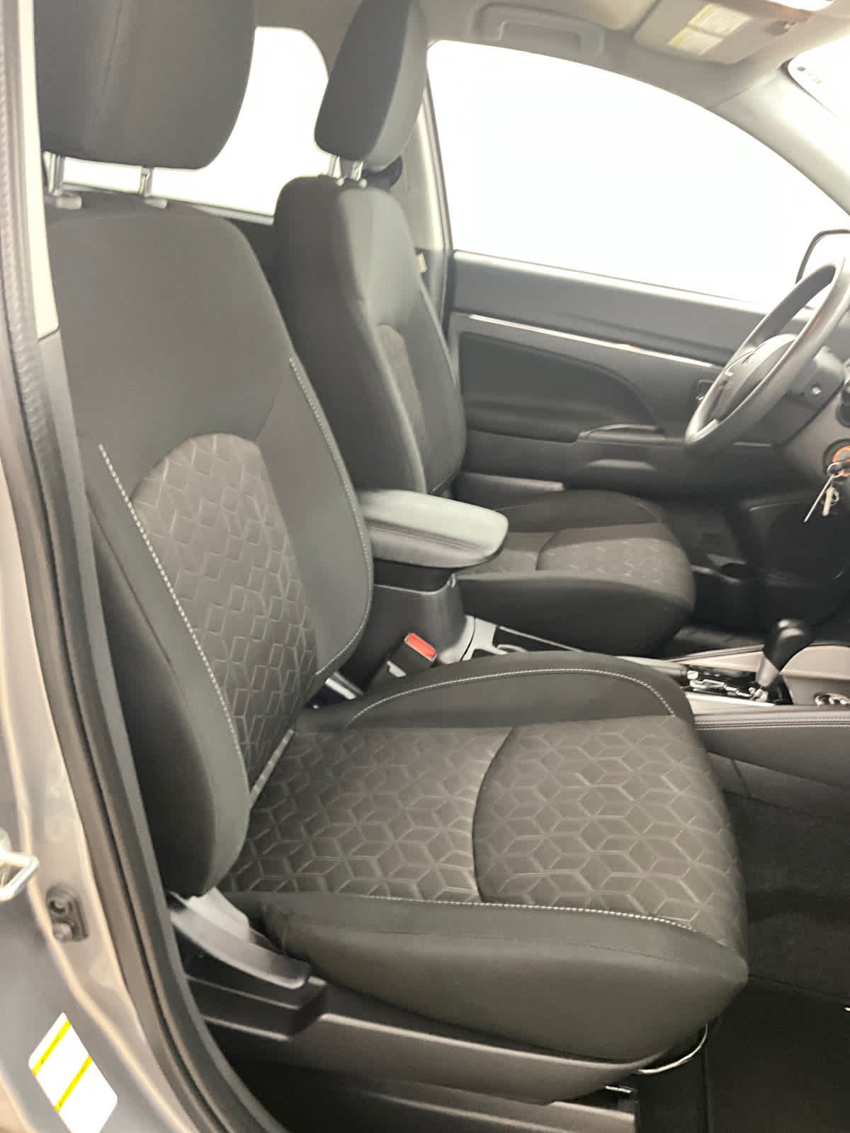 2025 Mitsubishi Outlander Sport ES