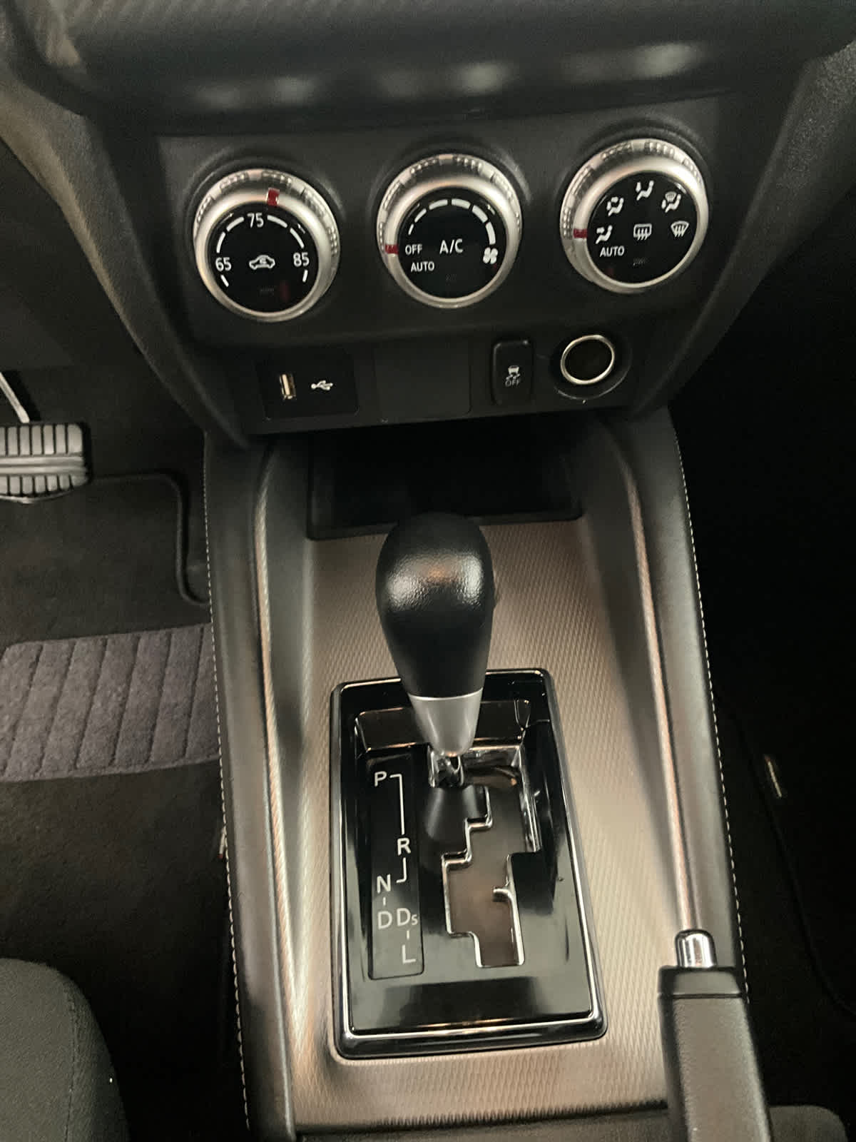 2025 Mitsubishi Outlander Sport ES