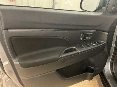 2025 Mitsubishi Outlander Sport ES
