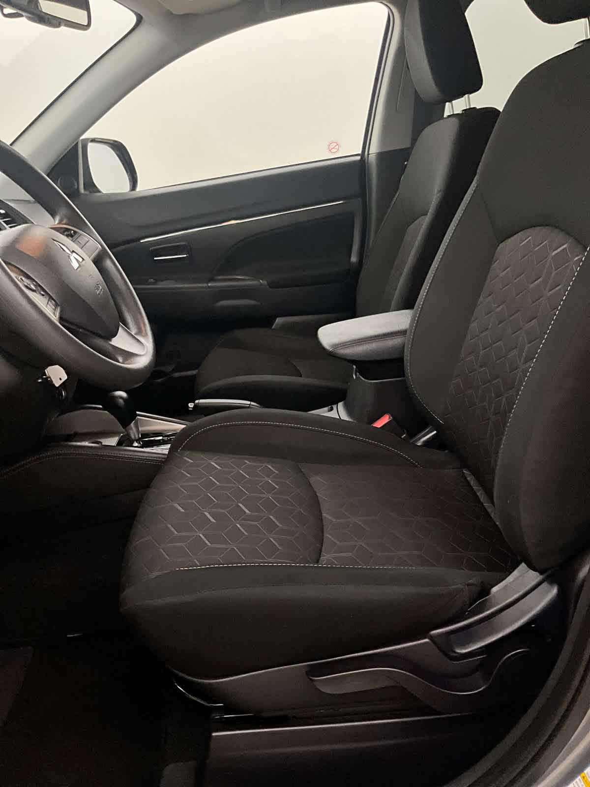 2025 Mitsubishi Outlander Sport ES