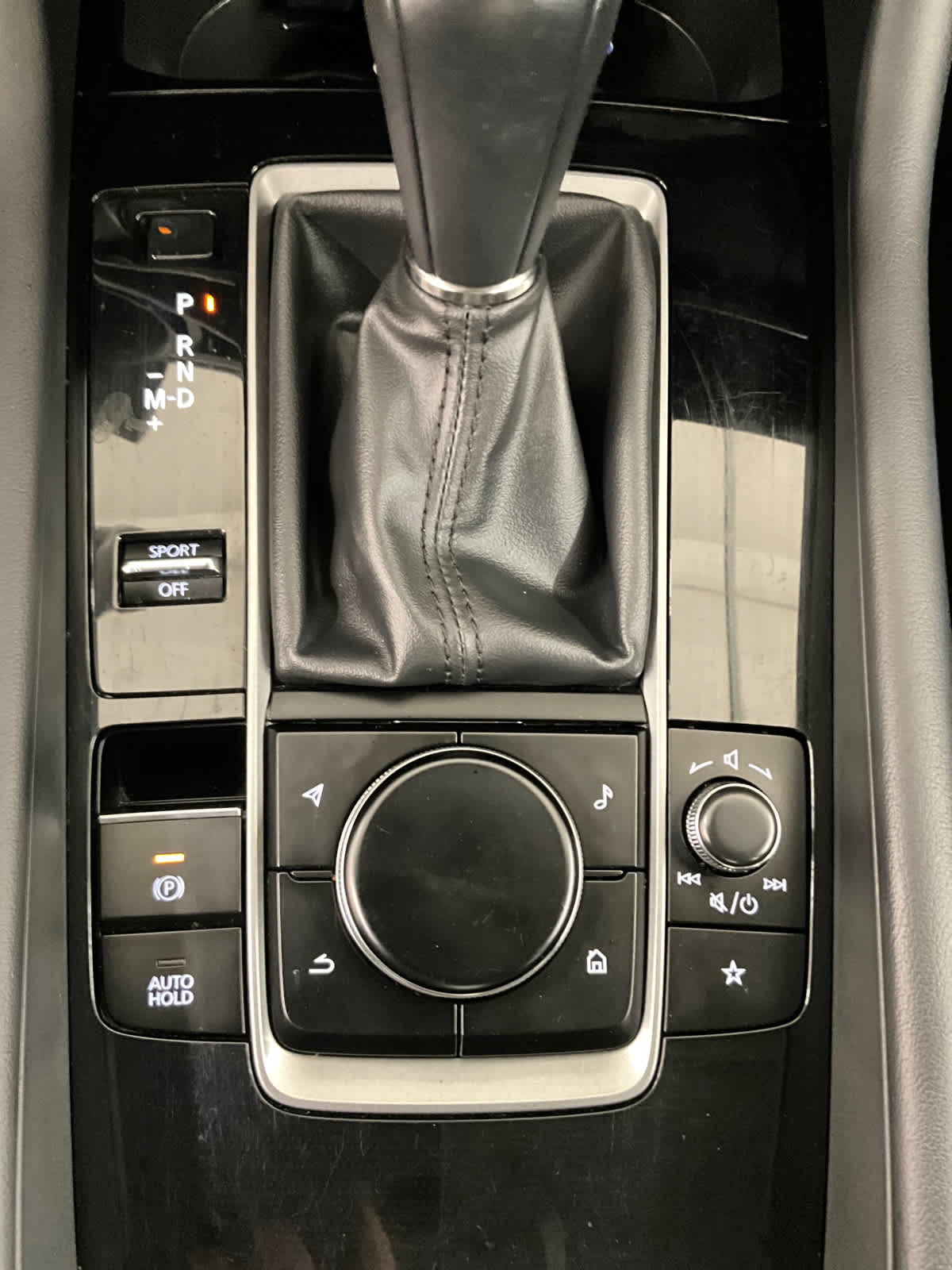 2025 Mazda MAZDA3 2.5 S Select Sport