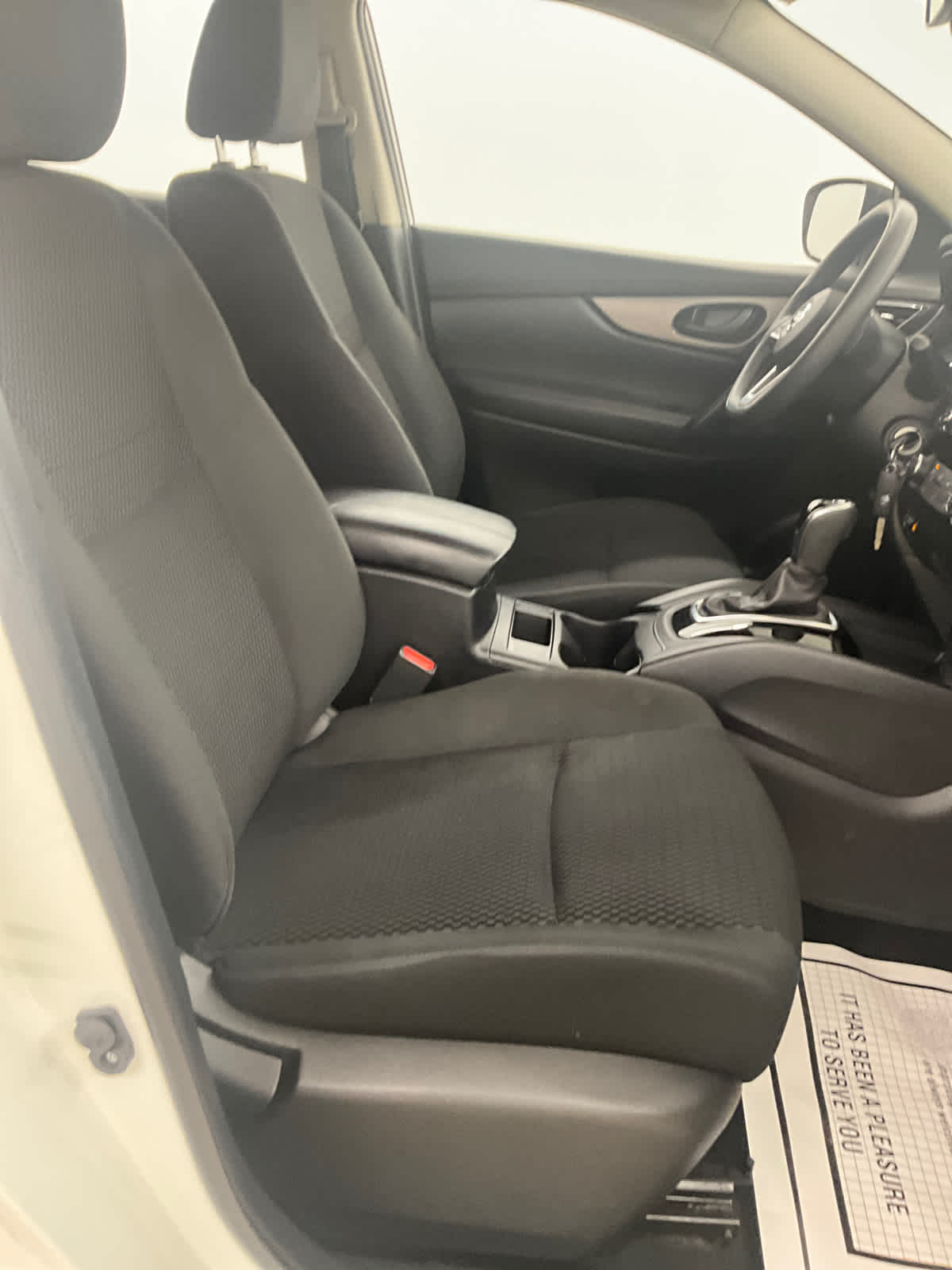 2022 Nissan Rogue Sport S