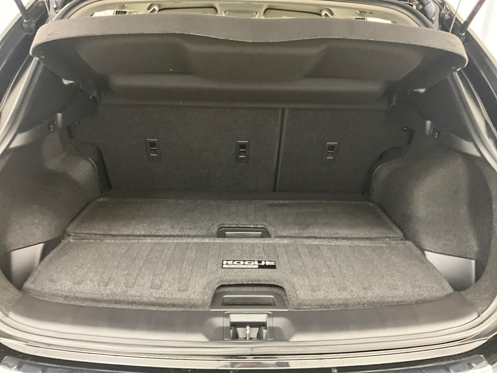 2020 Nissan Rogue Sport SV