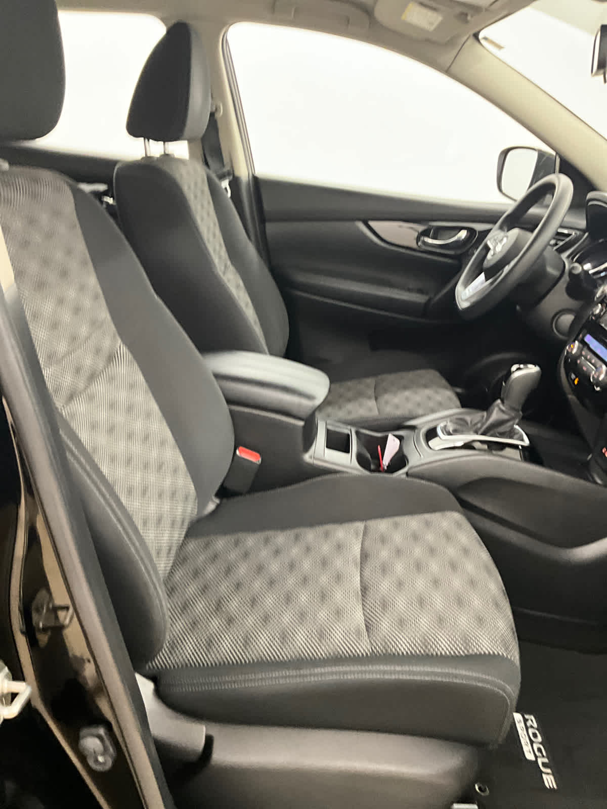 2020 Nissan Rogue Sport SV