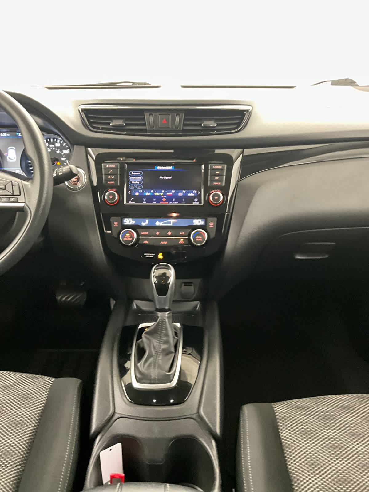 2020 Nissan Rogue Sport SV