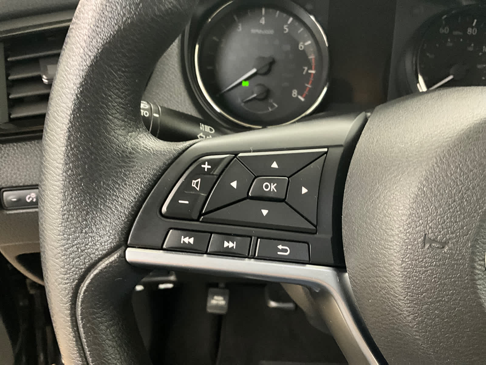 2020 Nissan Rogue Sport SV