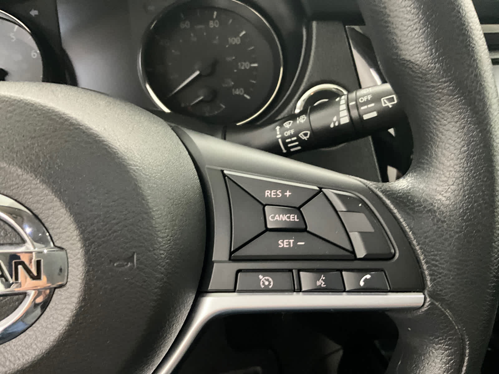 2020 Nissan Rogue Sport SV