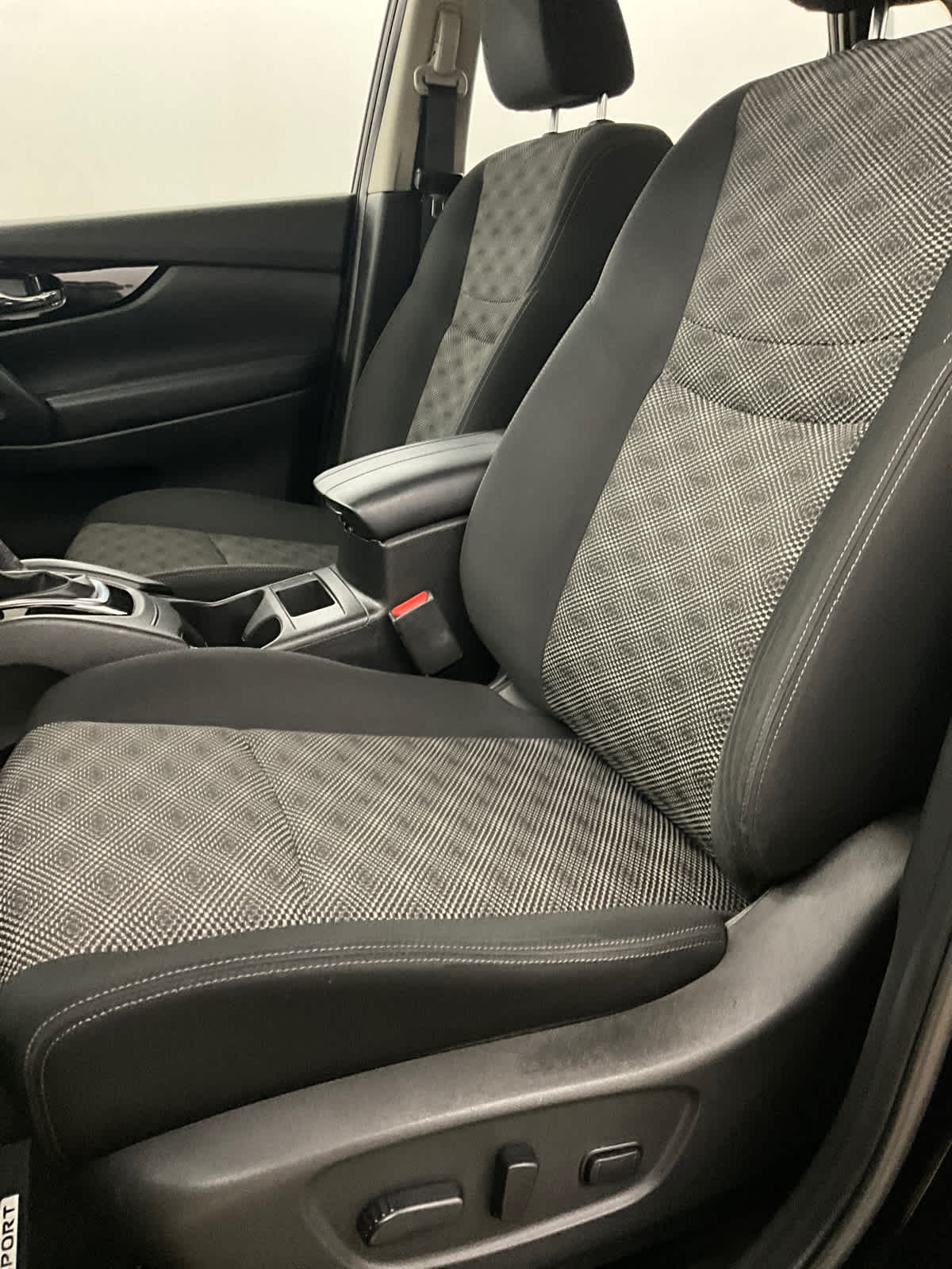 2020 Nissan Rogue Sport SV