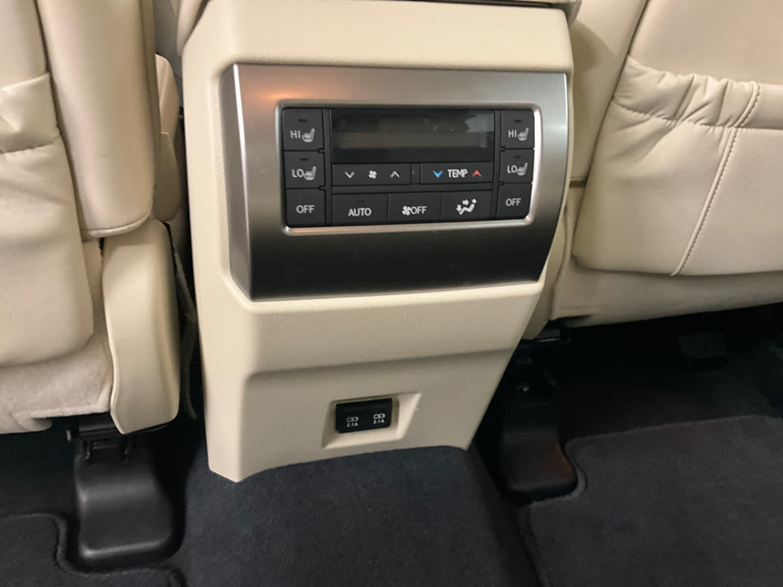 2022 Lexus GX Premium