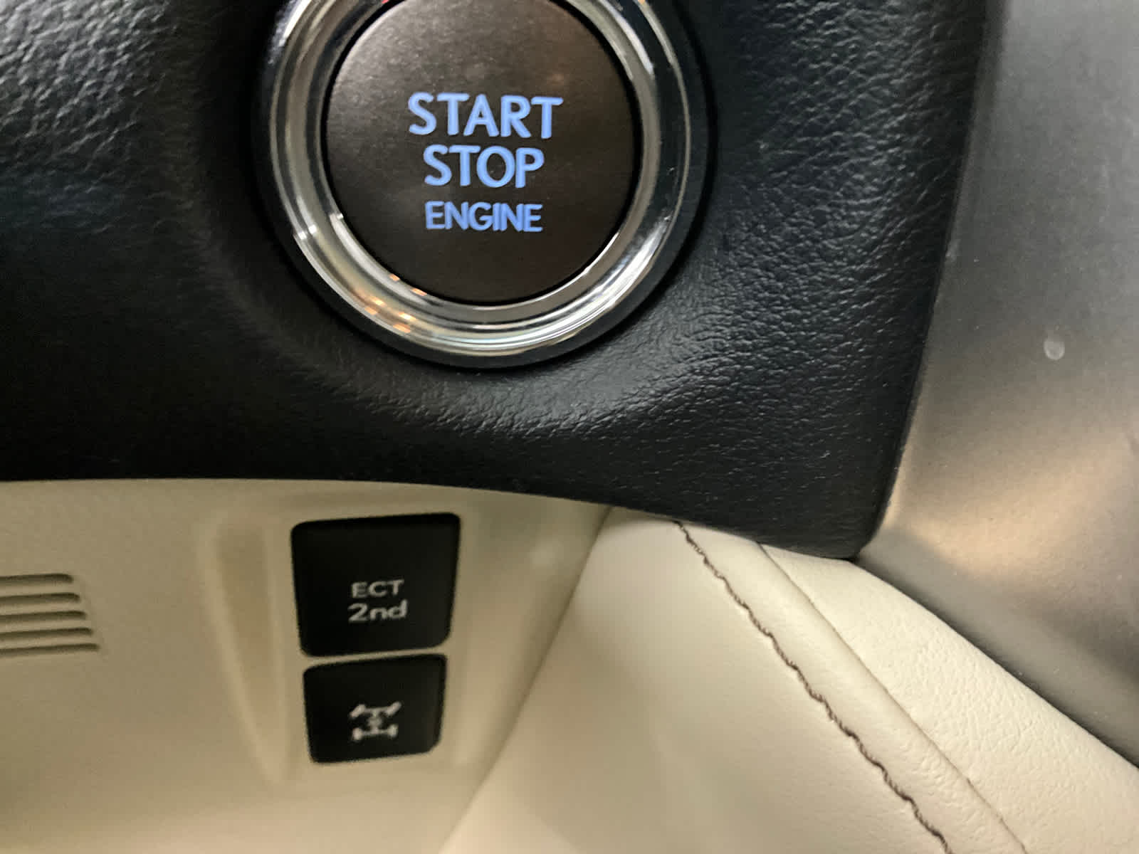 2022 Lexus GX Premium