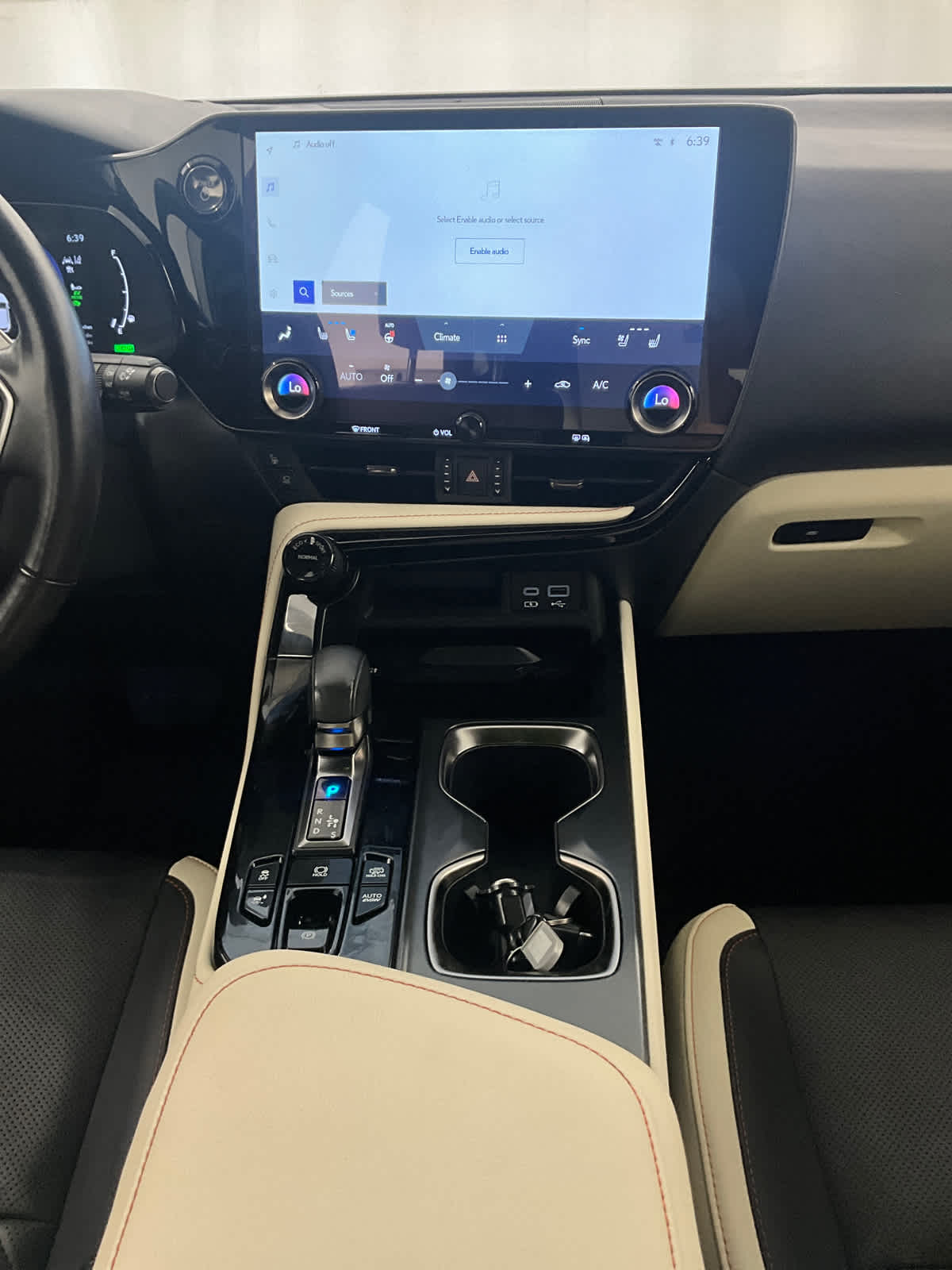 2024 Lexus NX 450h+ Luxury