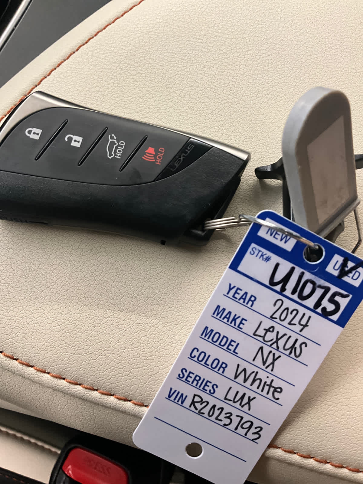 2024 Lexus NX 450h+ Luxury