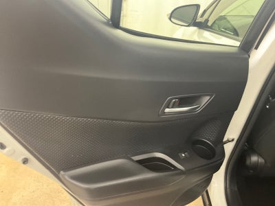 2019 Toyota C-HR LE