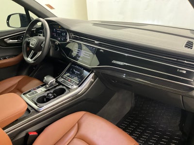 2023 Audi Q7 Premium