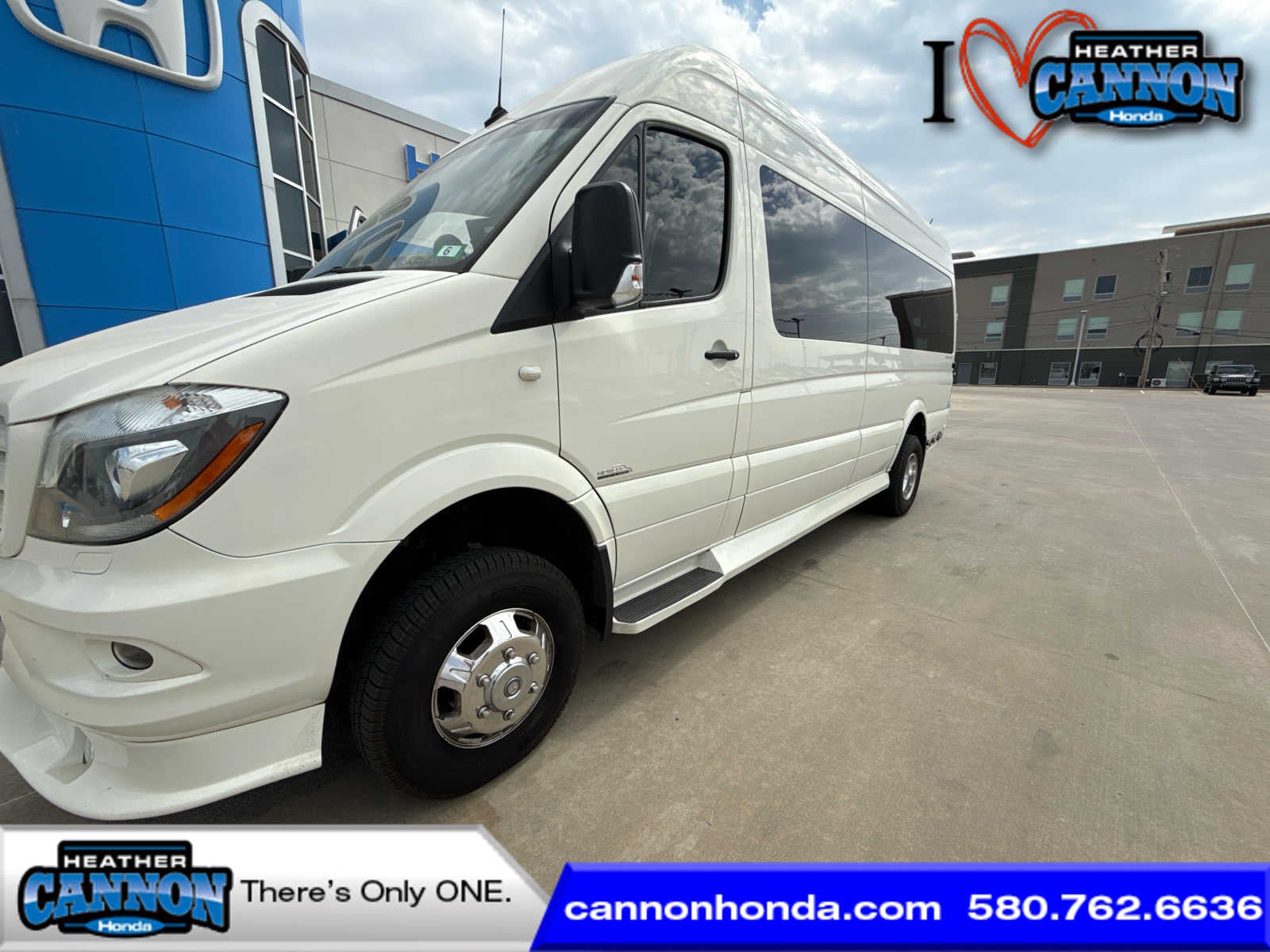 2018 Mercedes-Benz Sprinter Cargo Van Base