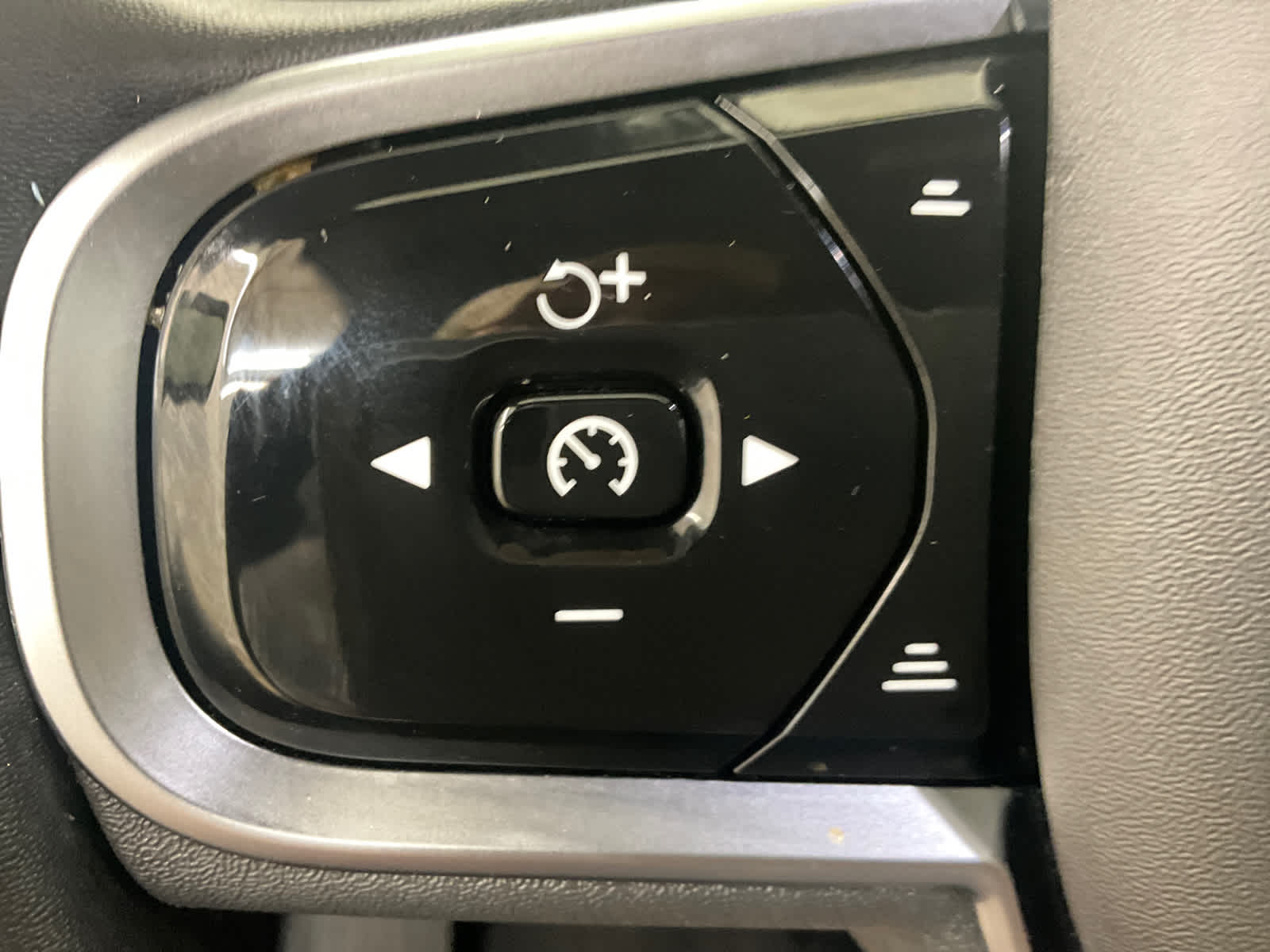 2023 Volvo XC90 Ultimate