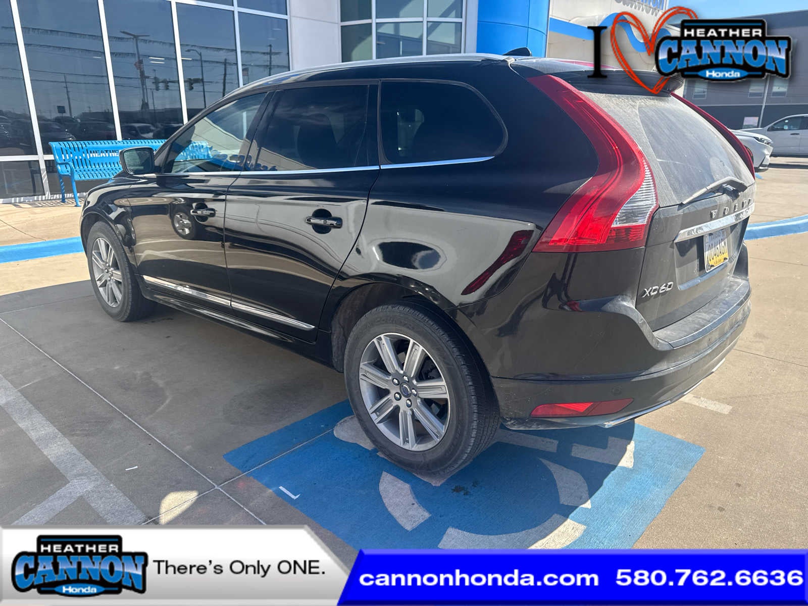 2017 Volvo XC60 T5 Inscription