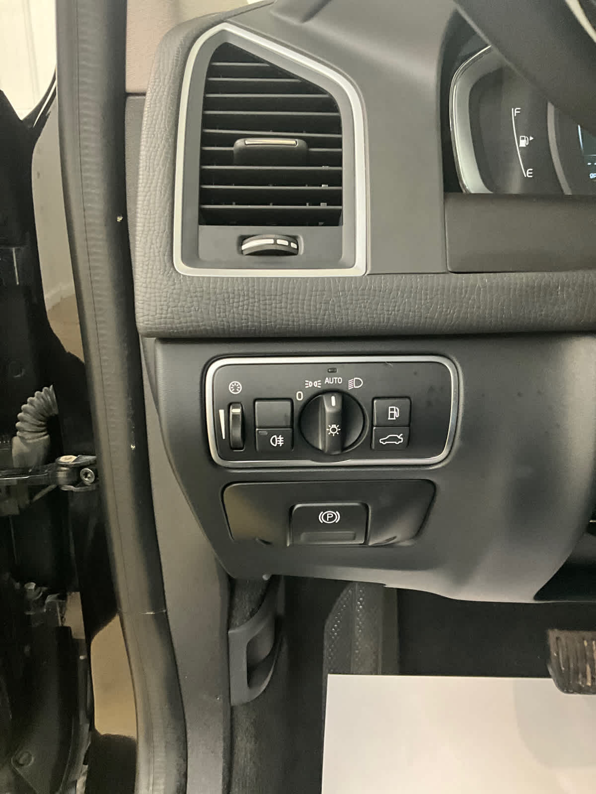 2017 Volvo XC60 Inscription