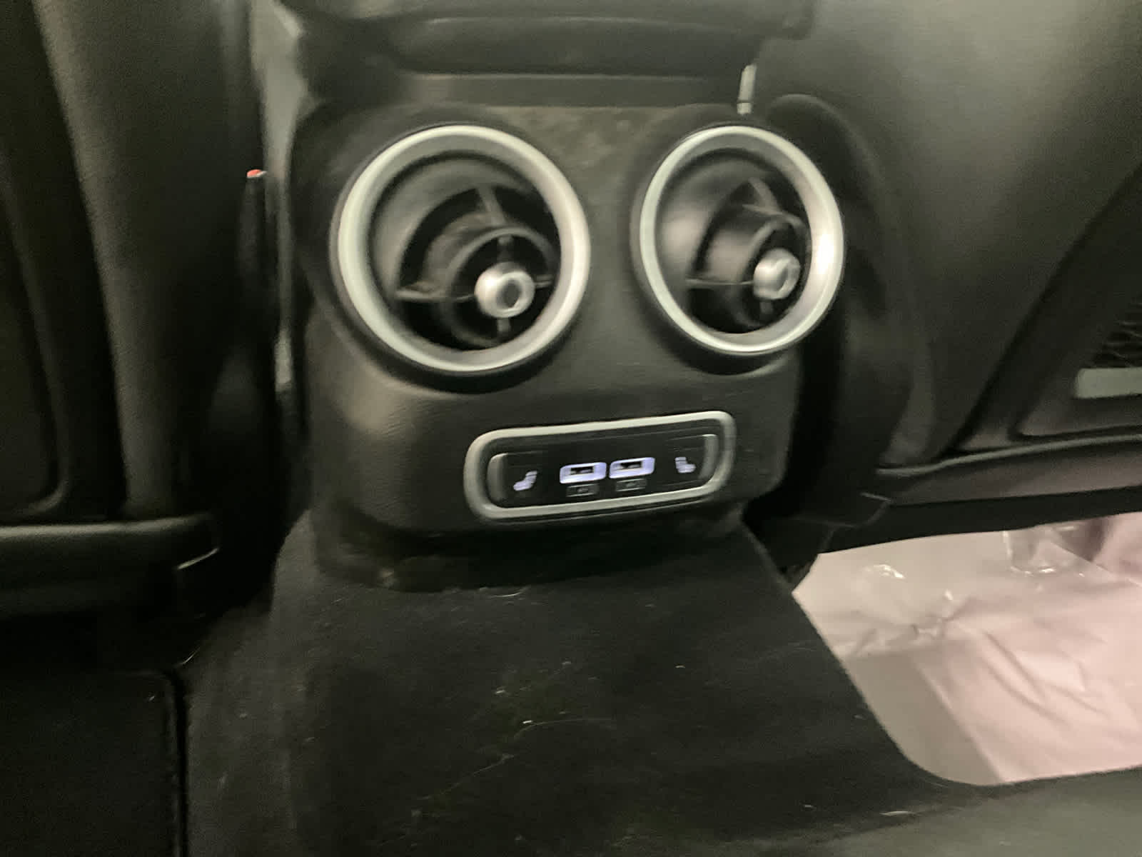 2022 Alfa Romeo Giulia Base