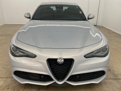 2022 Alfa Romeo Giulia Base