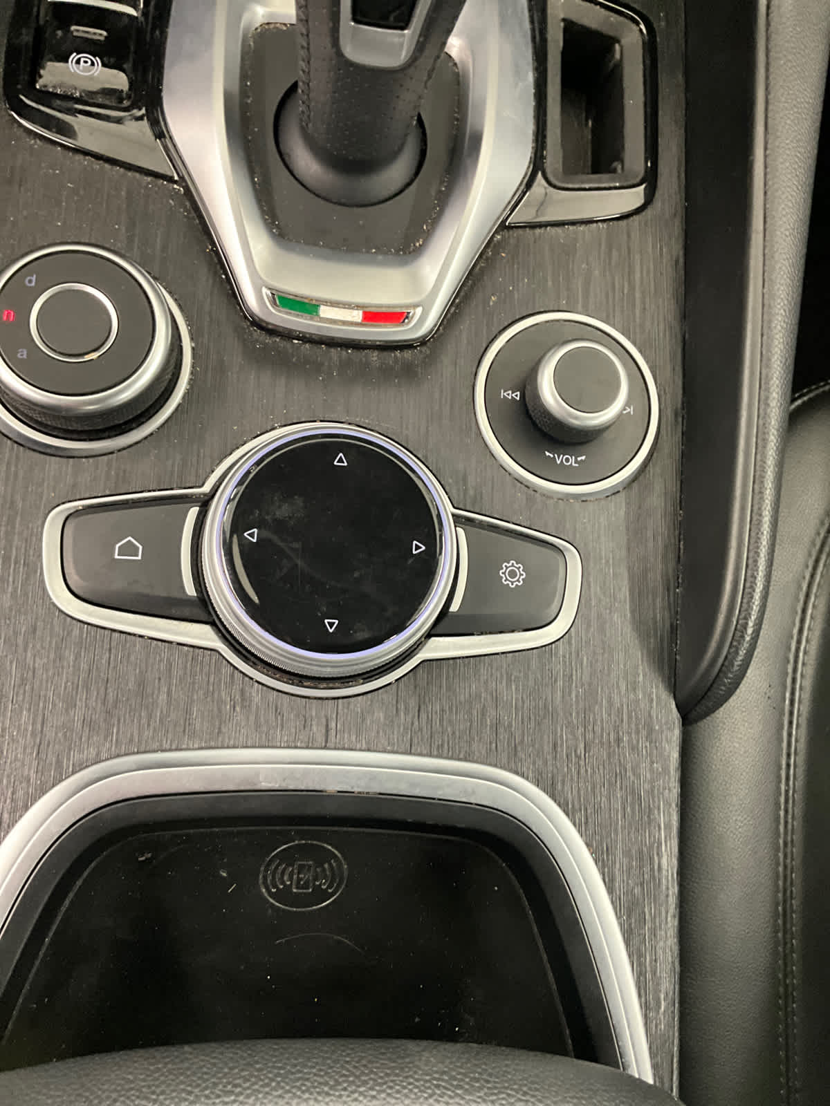 2022 Alfa Romeo Giulia Base