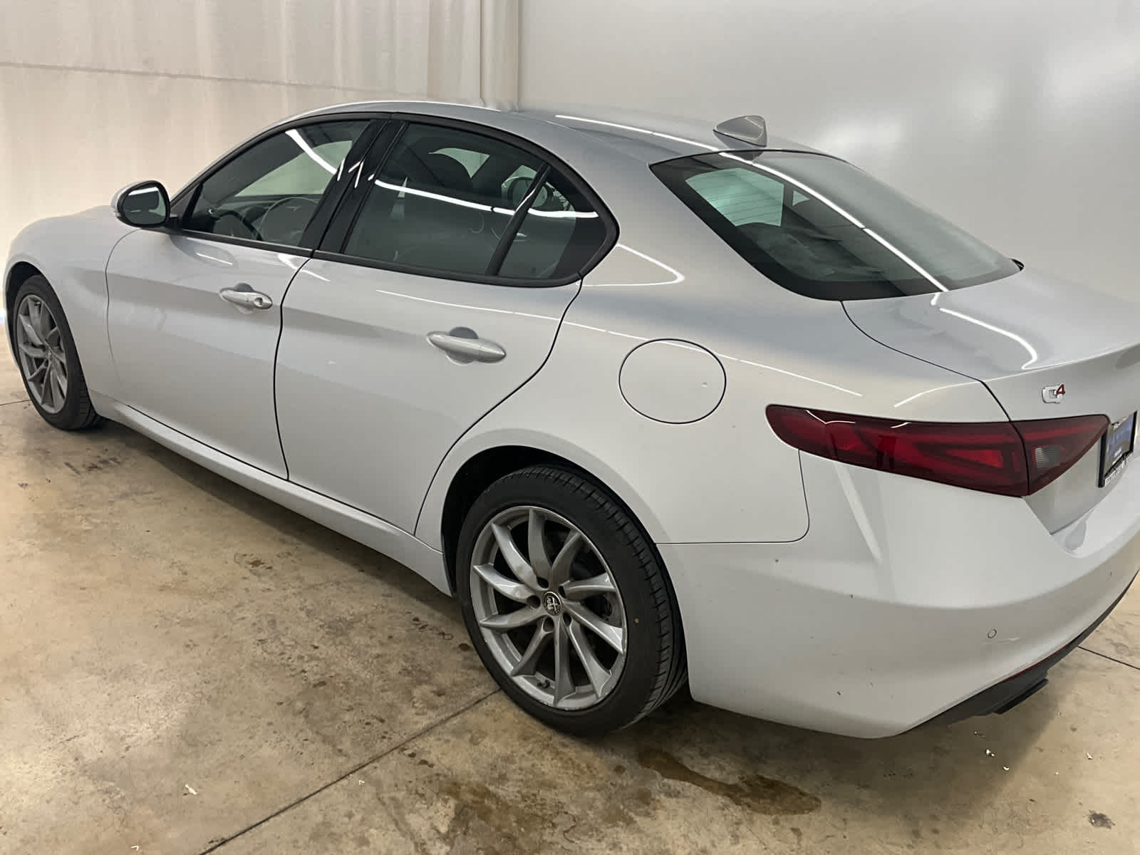 2022 Alfa Romeo Giulia Base